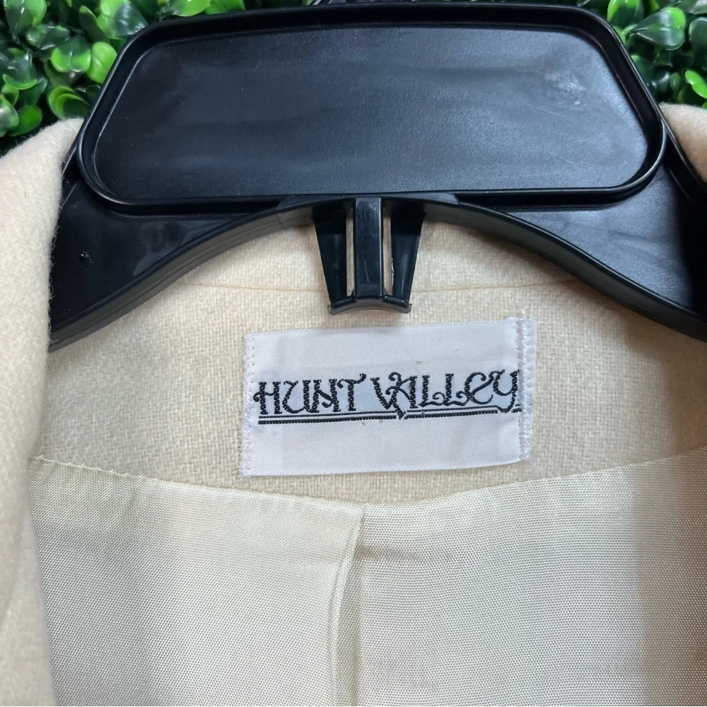 HUNT VALLEY | Vintage Wool Blazer - Picture 2 of 6